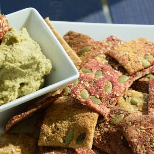 Plant-Based Whole Wheat Rye Crackers with Sourdough Starter
&ndash; Flavour with Benefits